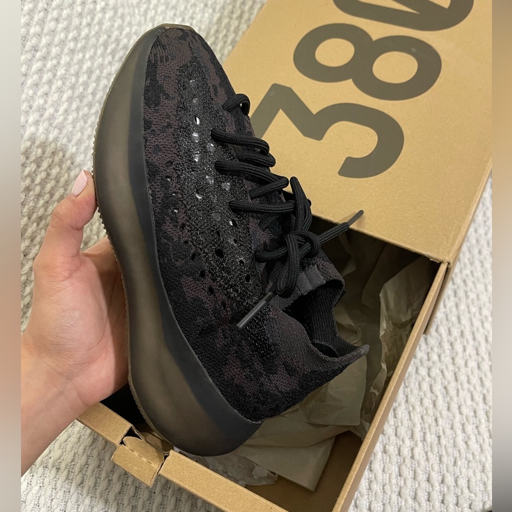 Yeezy Boost 380. Color Onyx. Size 4/12 kid size. Worn x3 times.